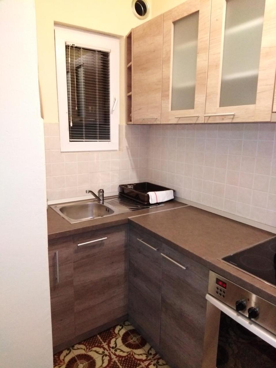 Mala Basta Apartment Баина Баща Екстериор снимка