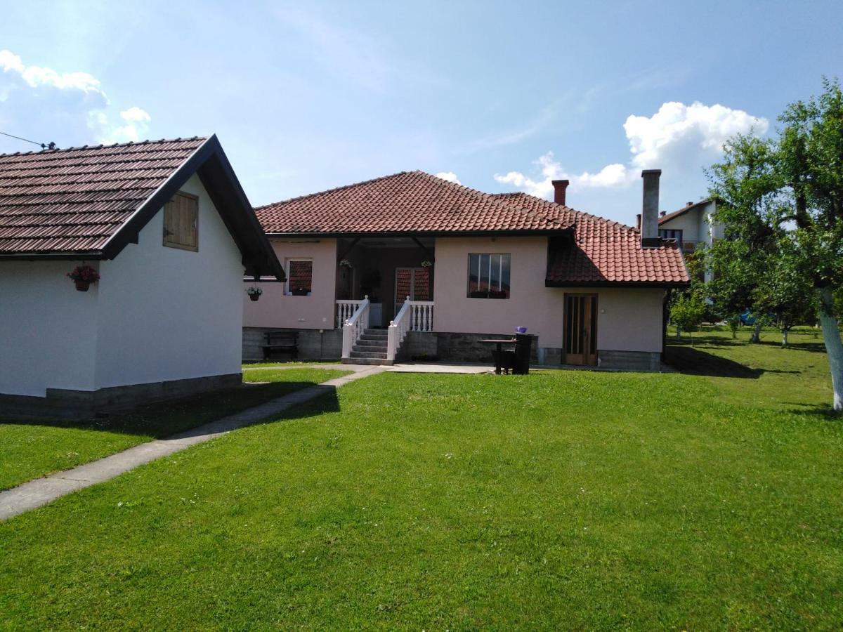 Mala Basta Apartment Баина Баща Екстериор снимка